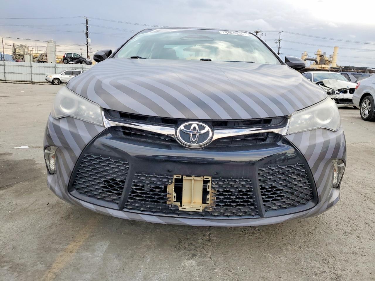 2017 TOYOTA CAMRY