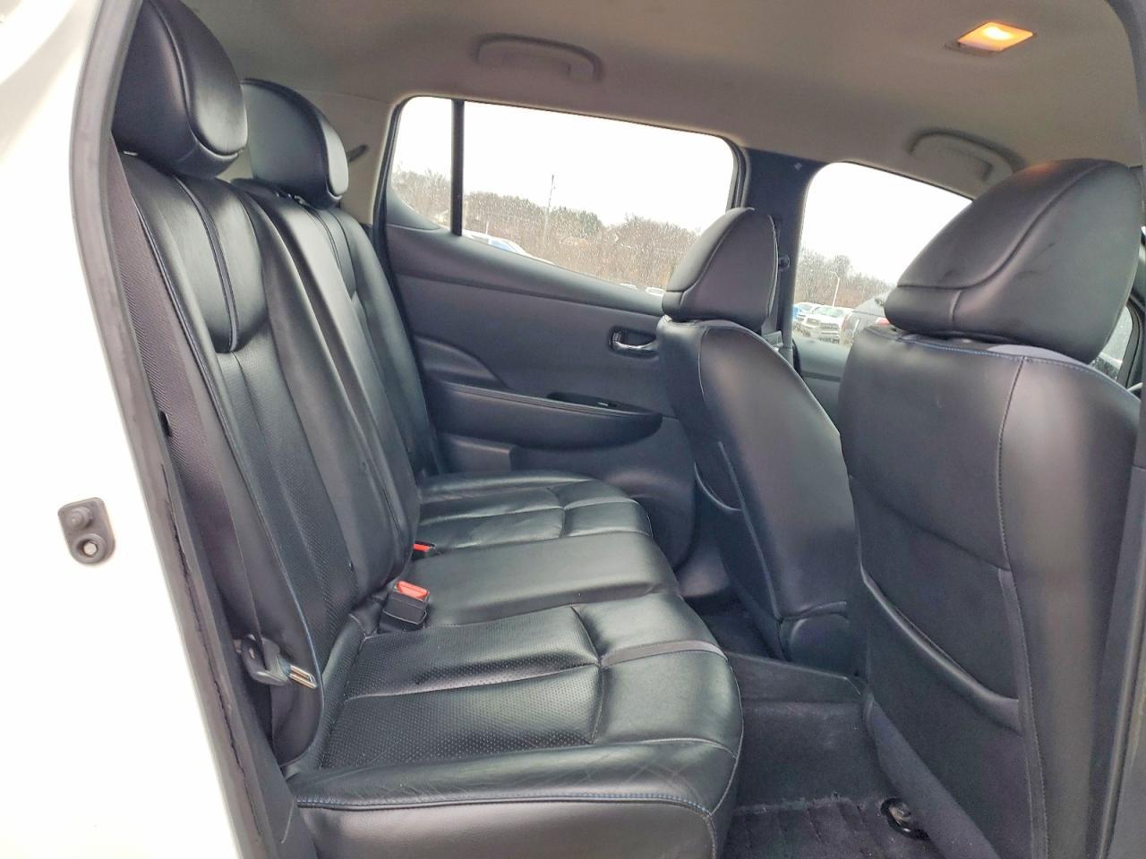 2019 NISSAN LEAF