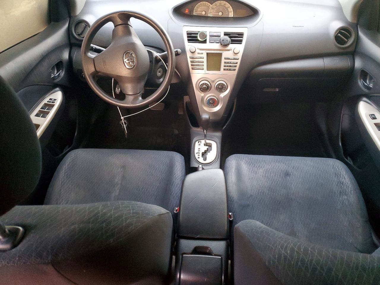 2012 TOYOTA YARIS