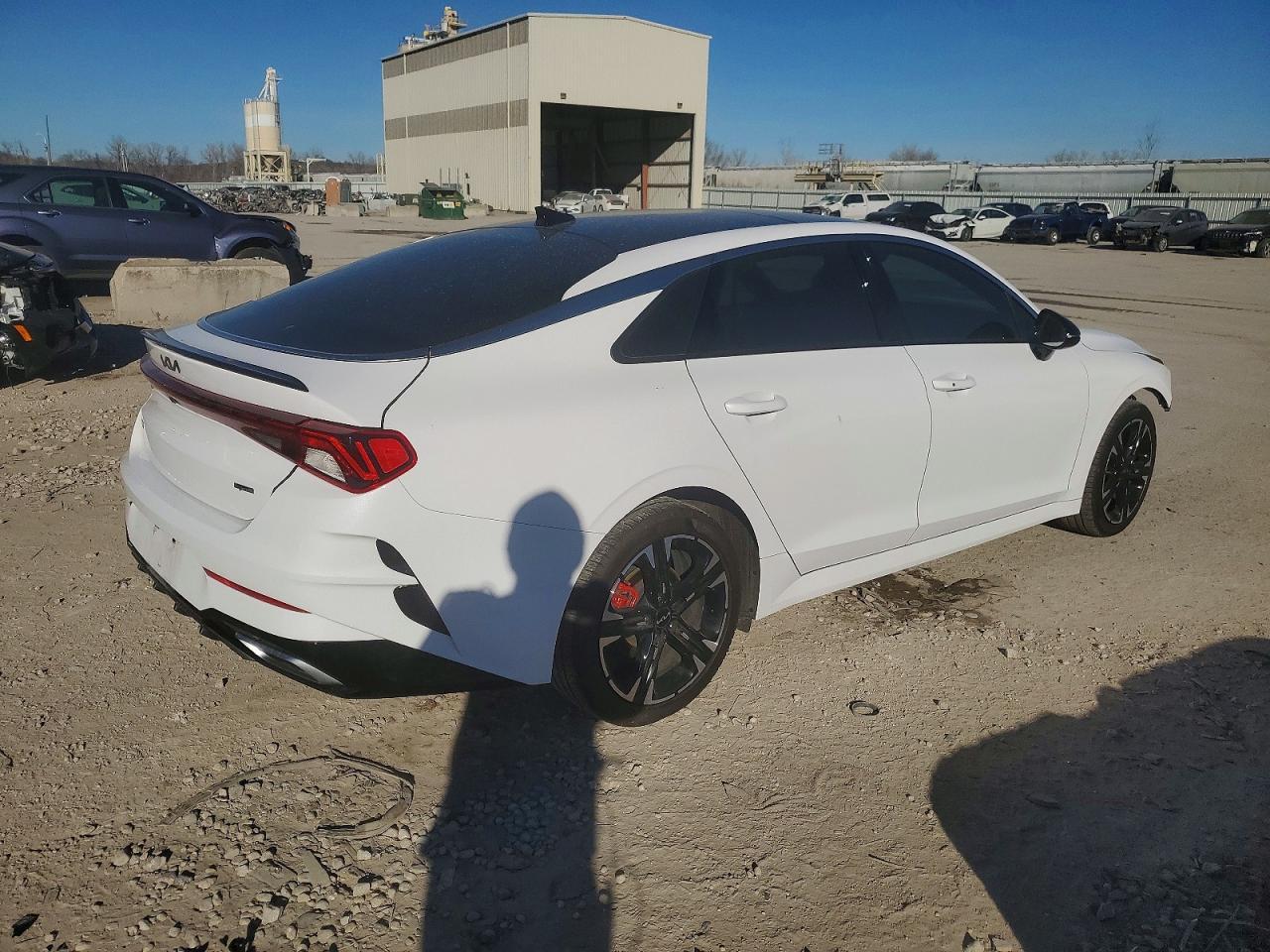 2023 KIA K5