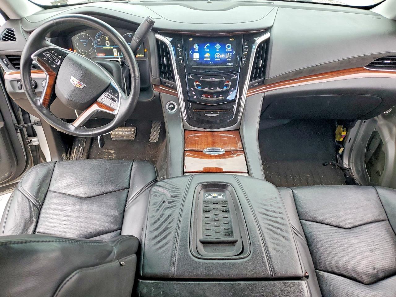 2015 CADILLAC Escalade ESV