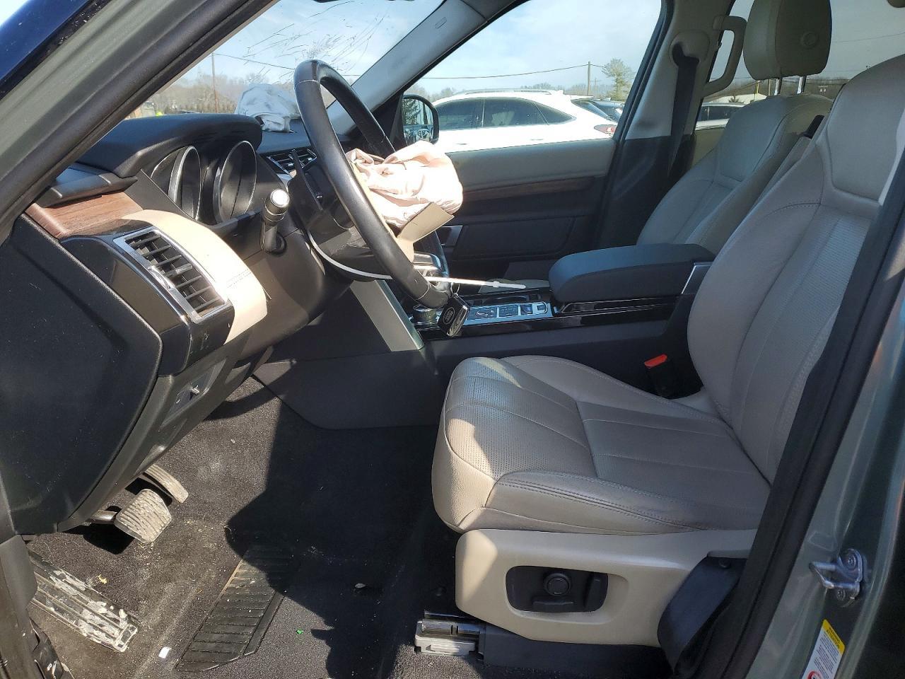 2017 LAND ROVER Discovery