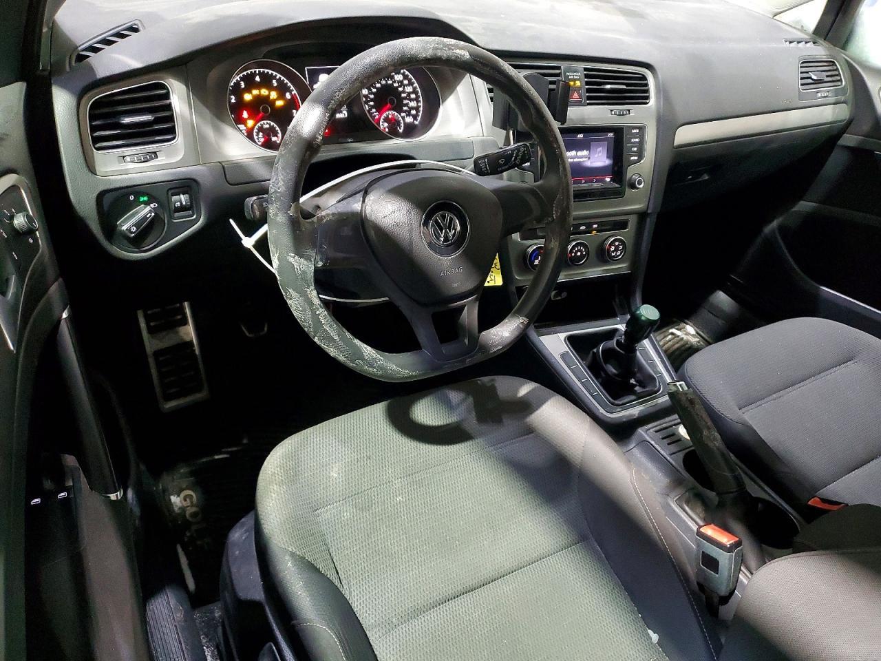 2015 VOLKSWAGEN GOLF