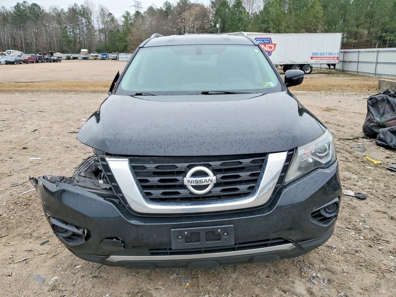 2017 NISSAN PATHFINDER
