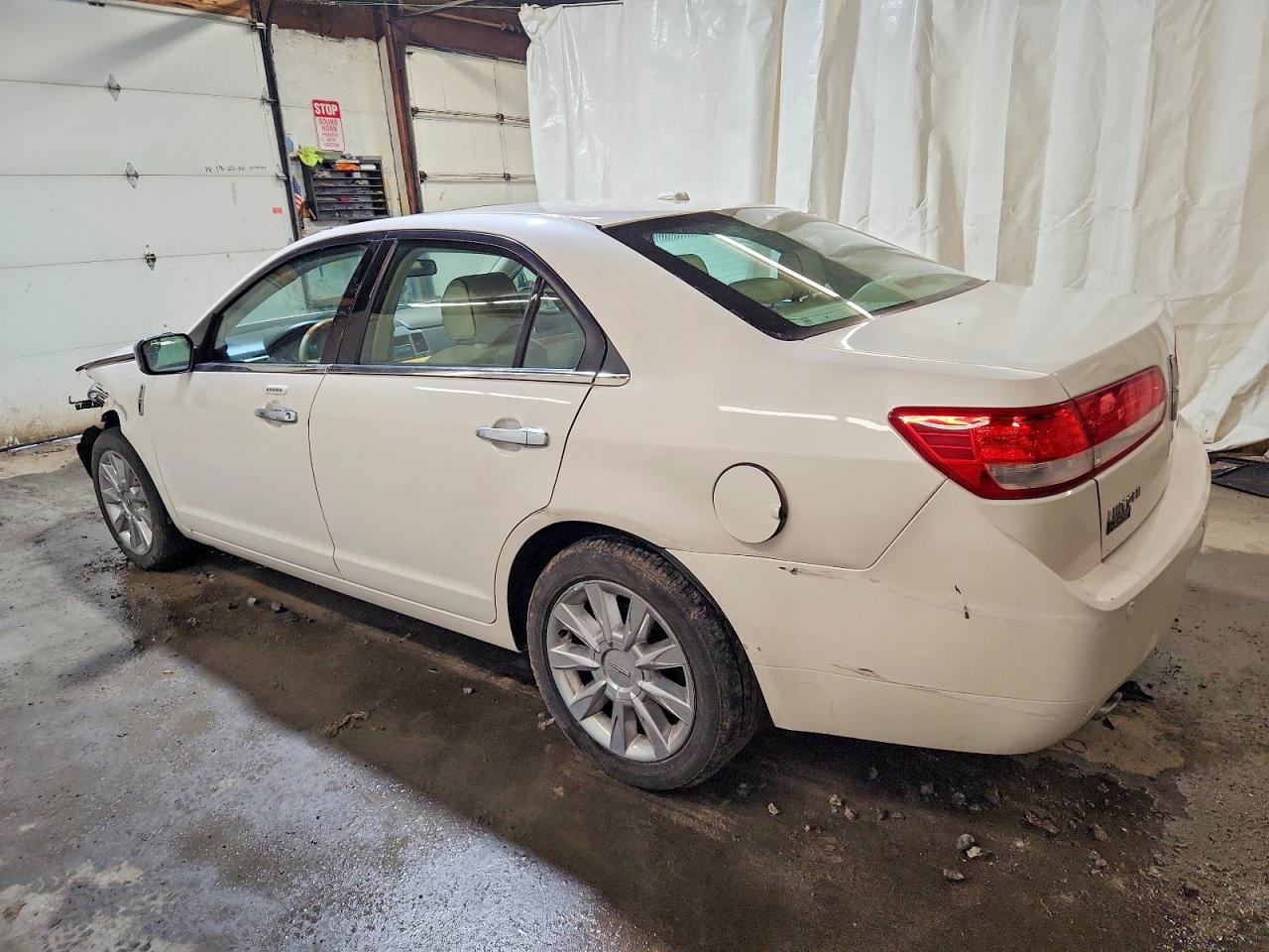 2012 LINCOLN MKZ