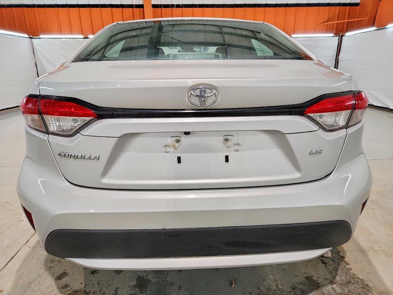 2021 TOYOTA COROLLA