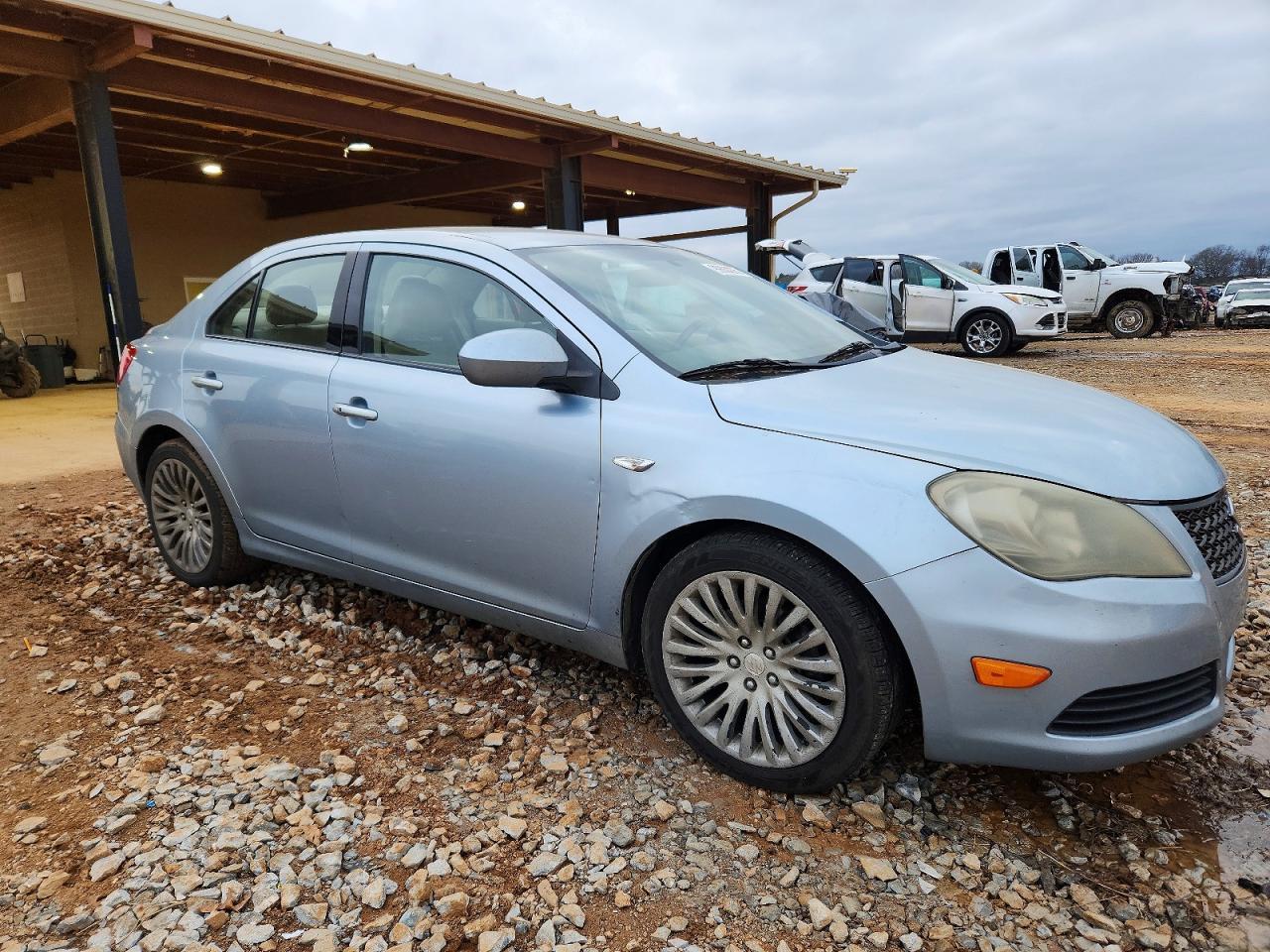 2012 SUZUKI Kizashi