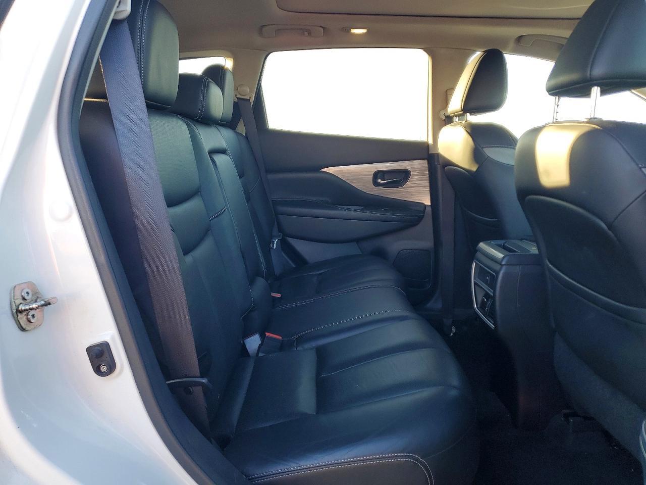 2015 NISSAN MURANO