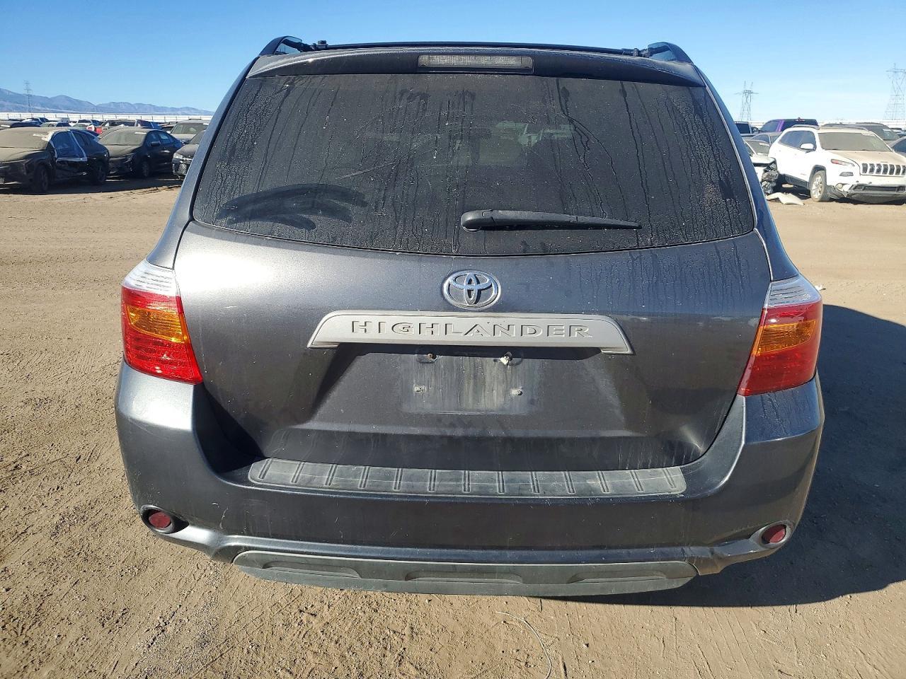 2010 TOYOTA HIGHLANDER
