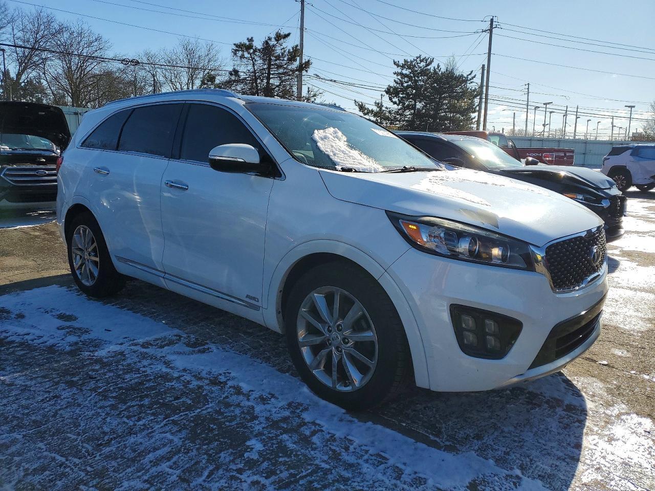 2016 KIA SORENTO