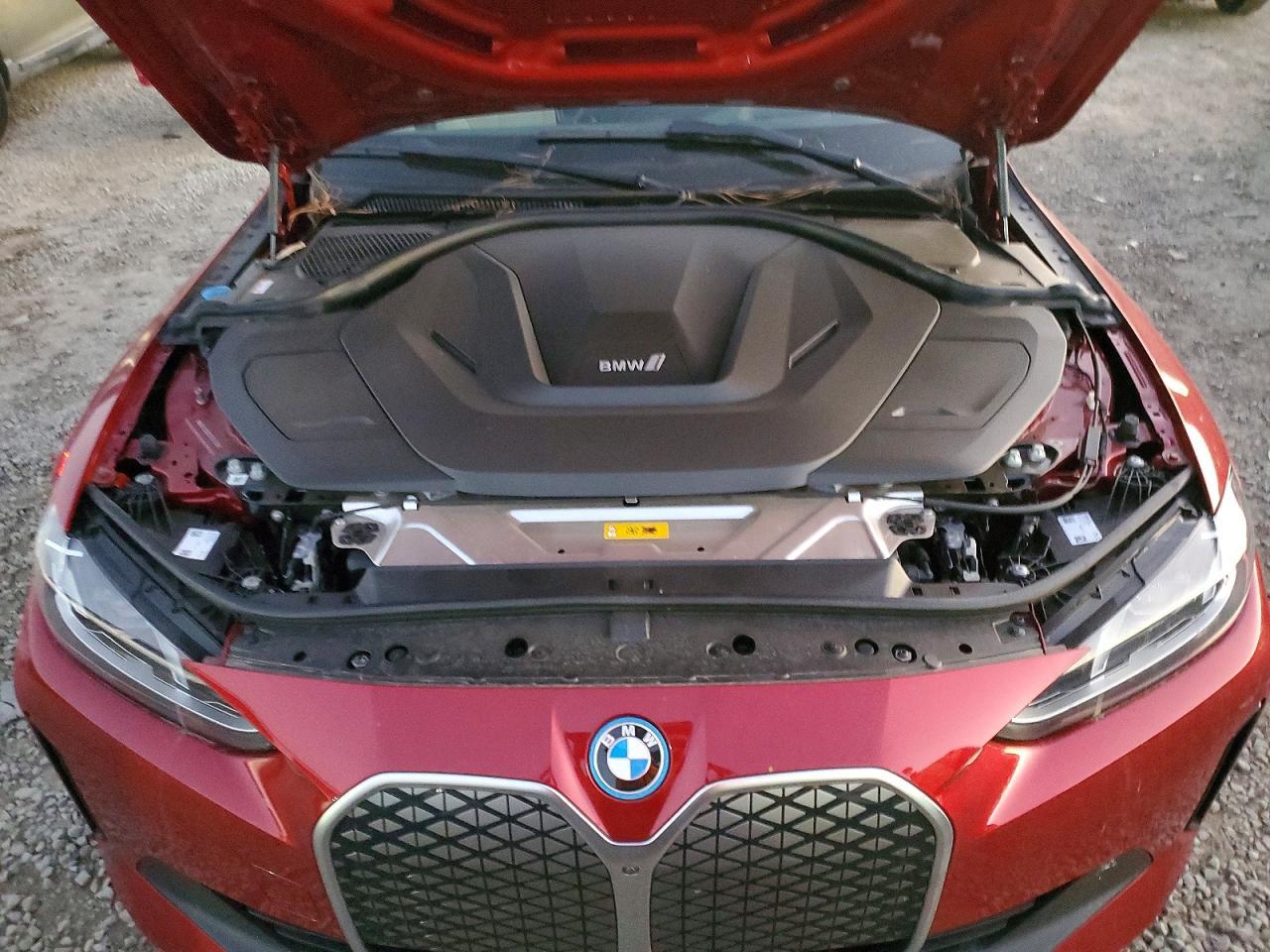 2025 BMW i4