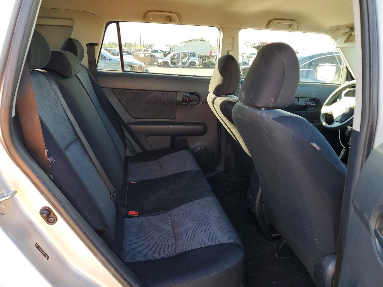 2012 TOYOTA SCION