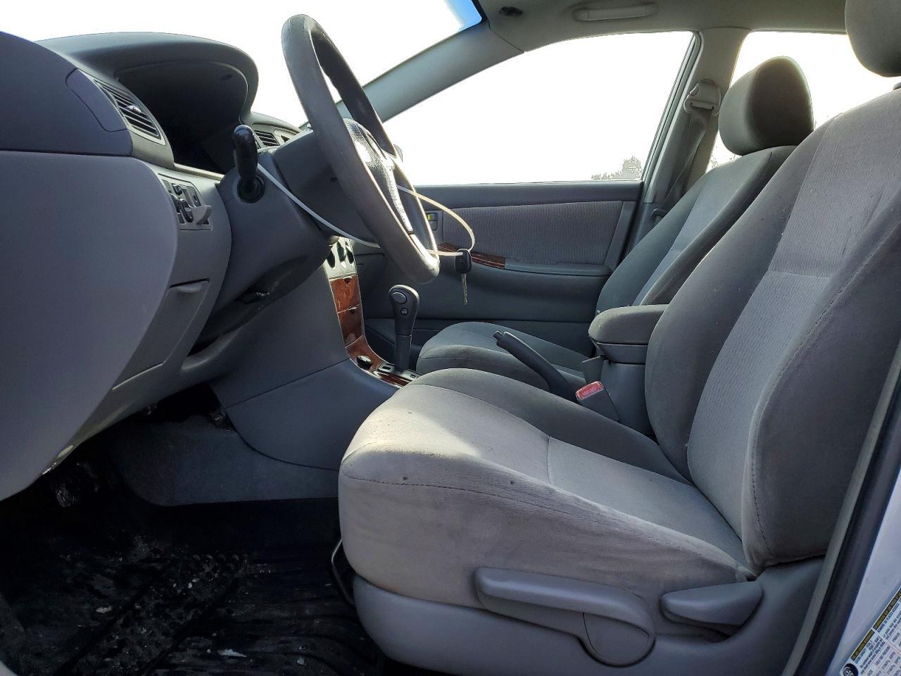 2006 TOYOTA COROLLA