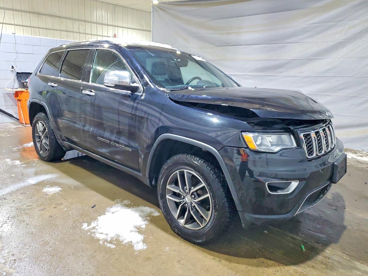 2017 JEEP Grand Cherokee