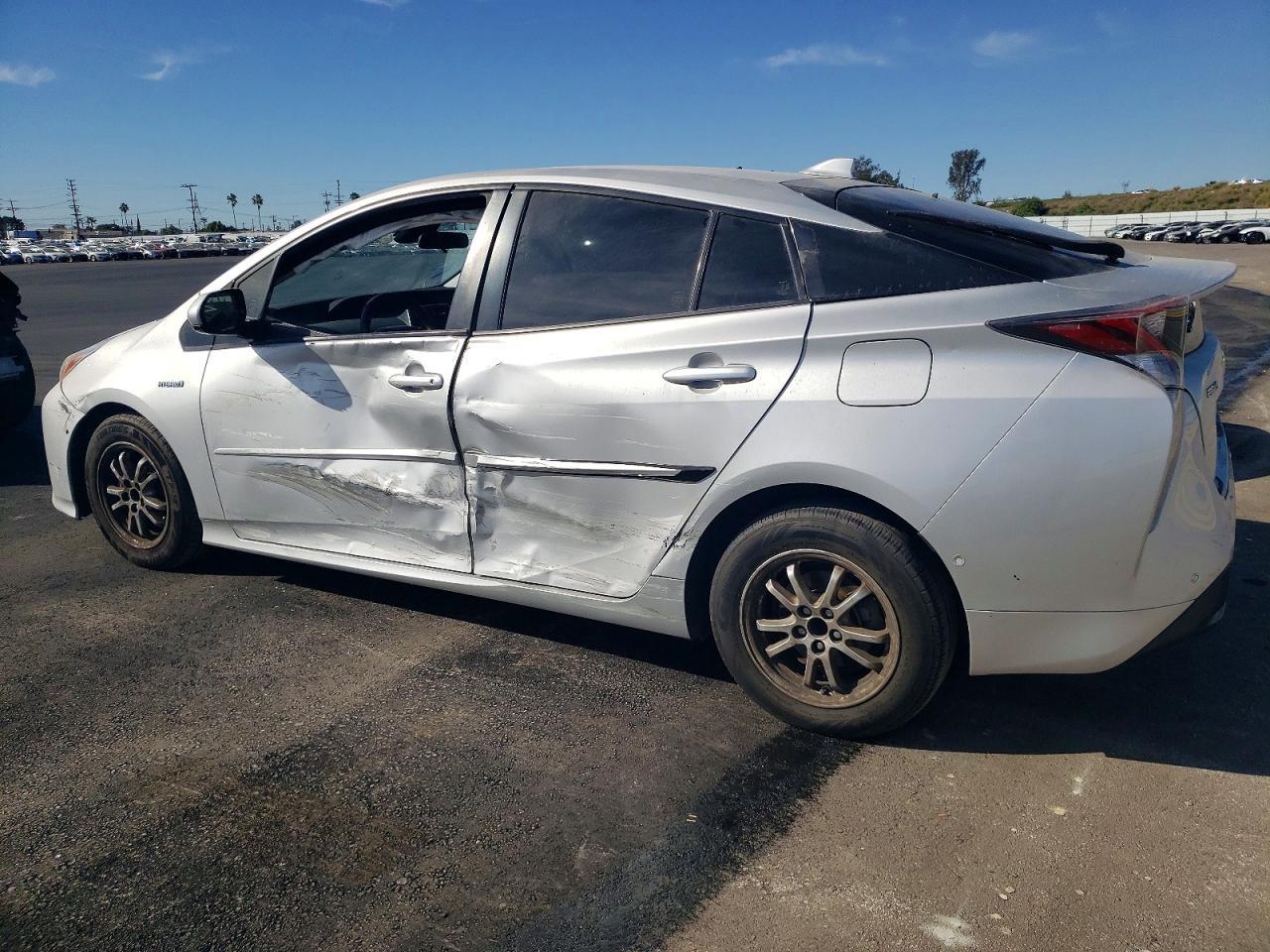 2018 TOYOTA PRIUS
