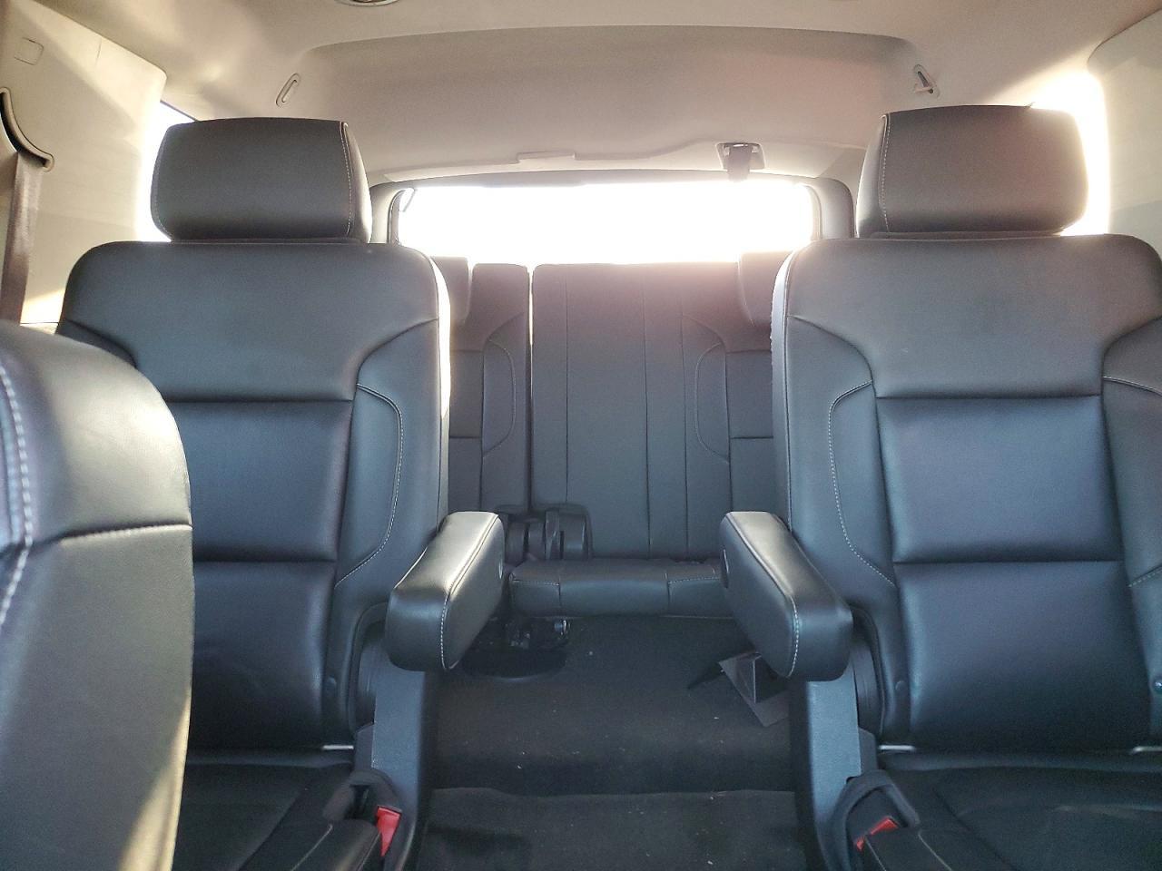 2016 CHEVROLET Tahoe