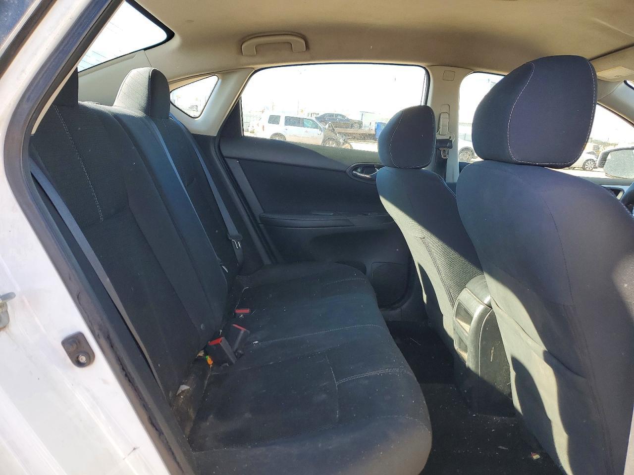 2016 NISSAN SENTRA