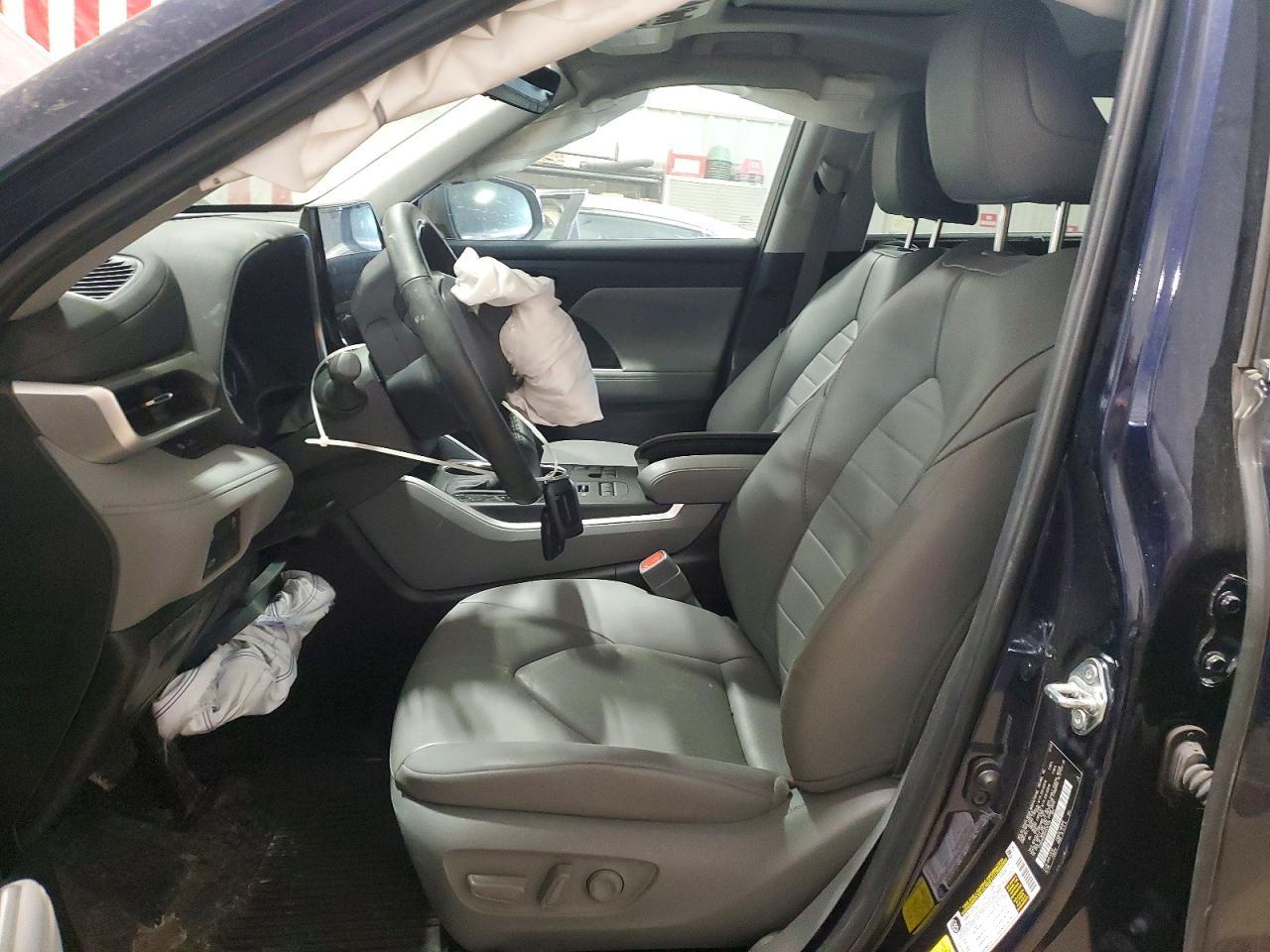 2024 TOYOTA HIGHLANDER