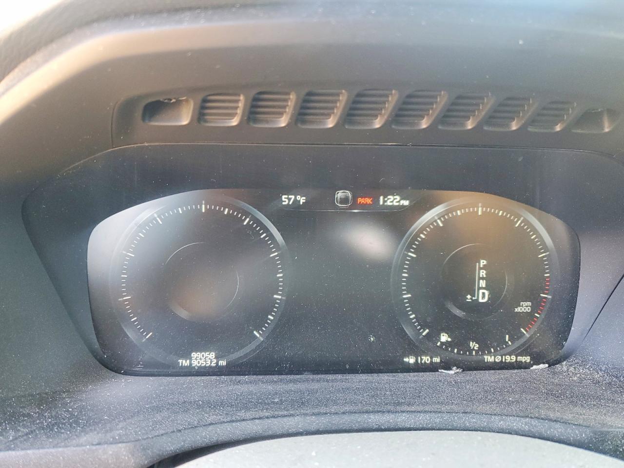 2021 VOLVO XC90