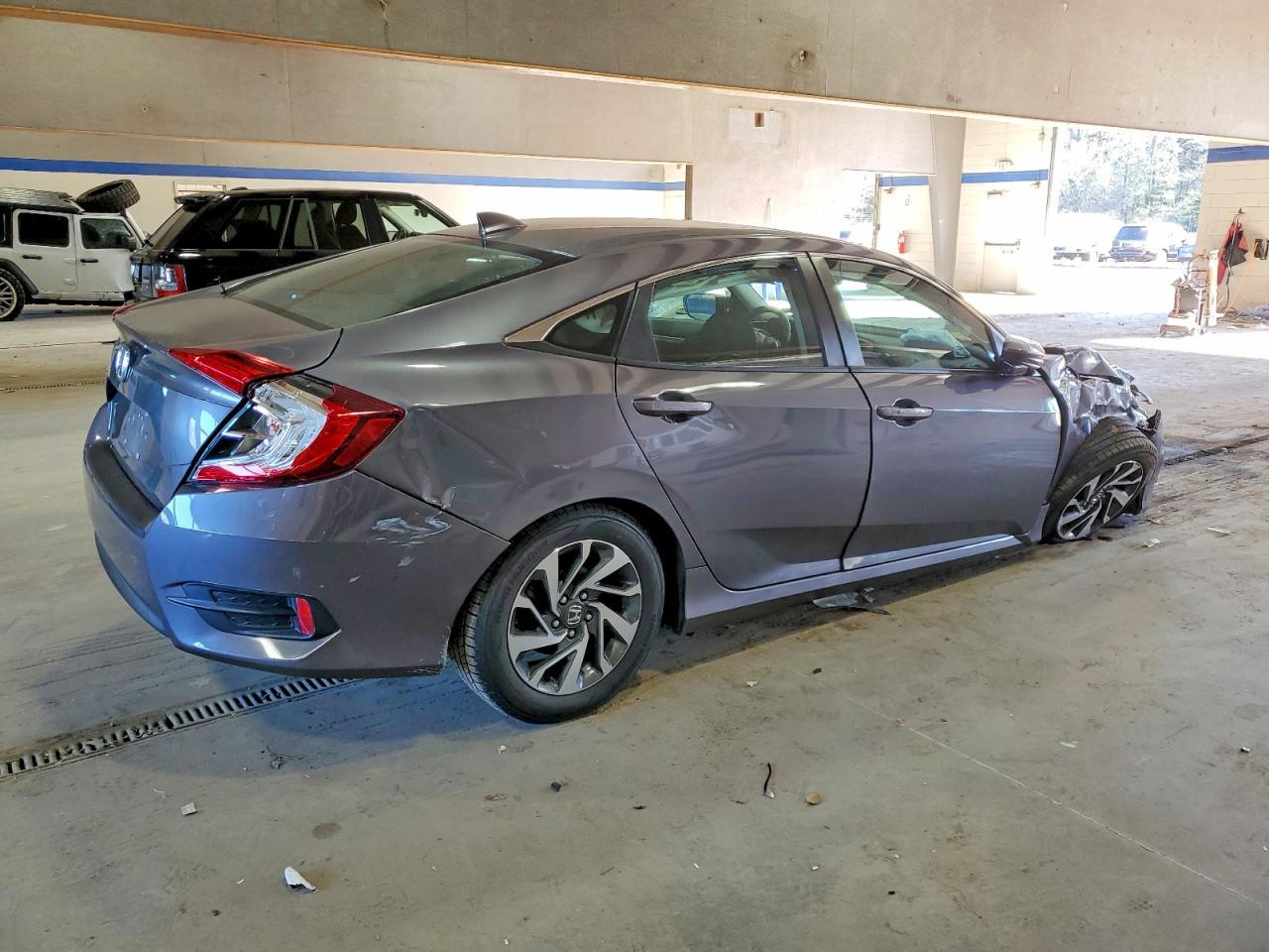 2018 HONDA CIVIC