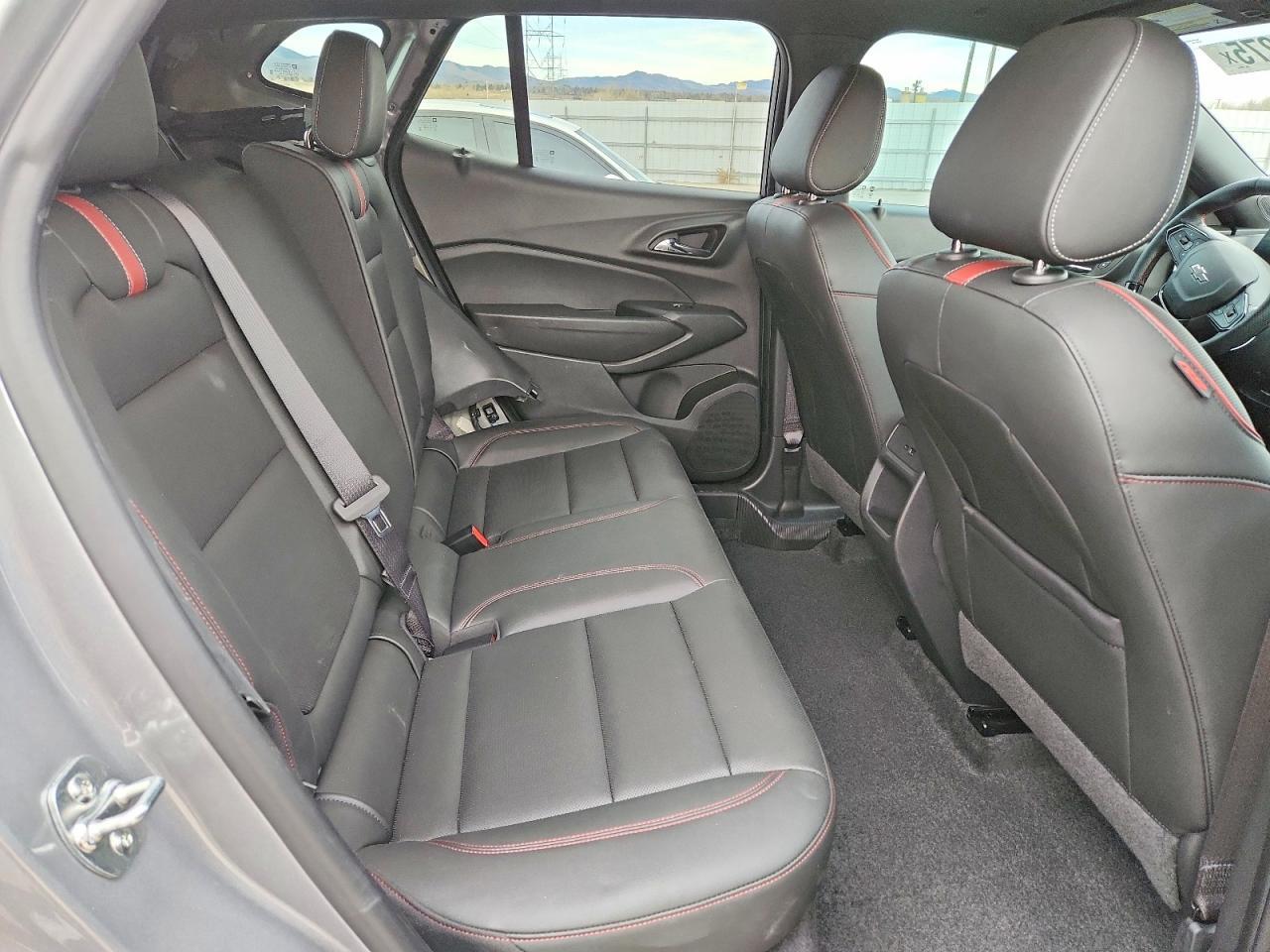 2025 CHEVROLET TRAX