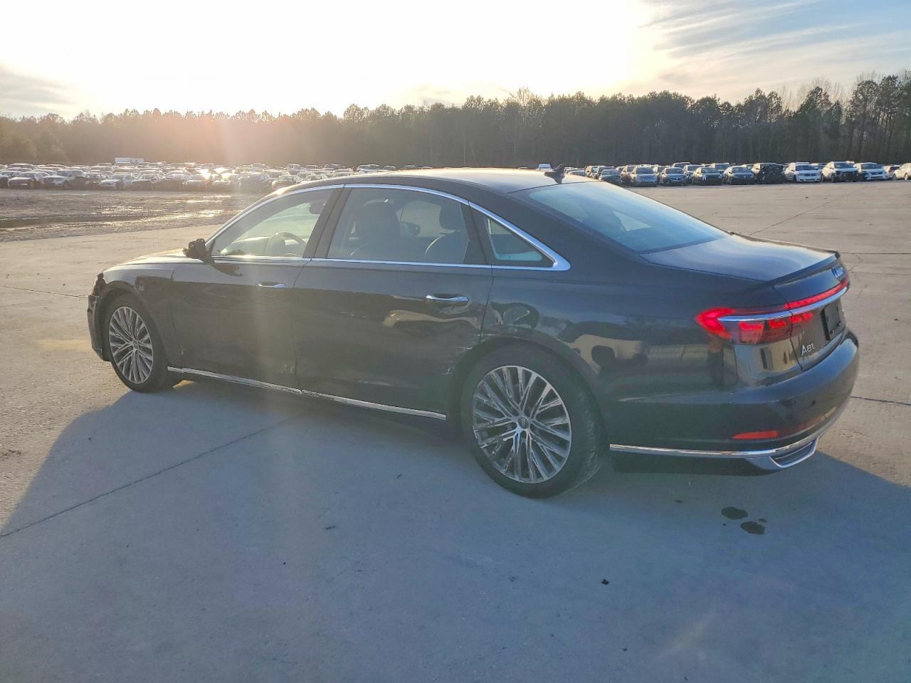 2019 AUDI A8