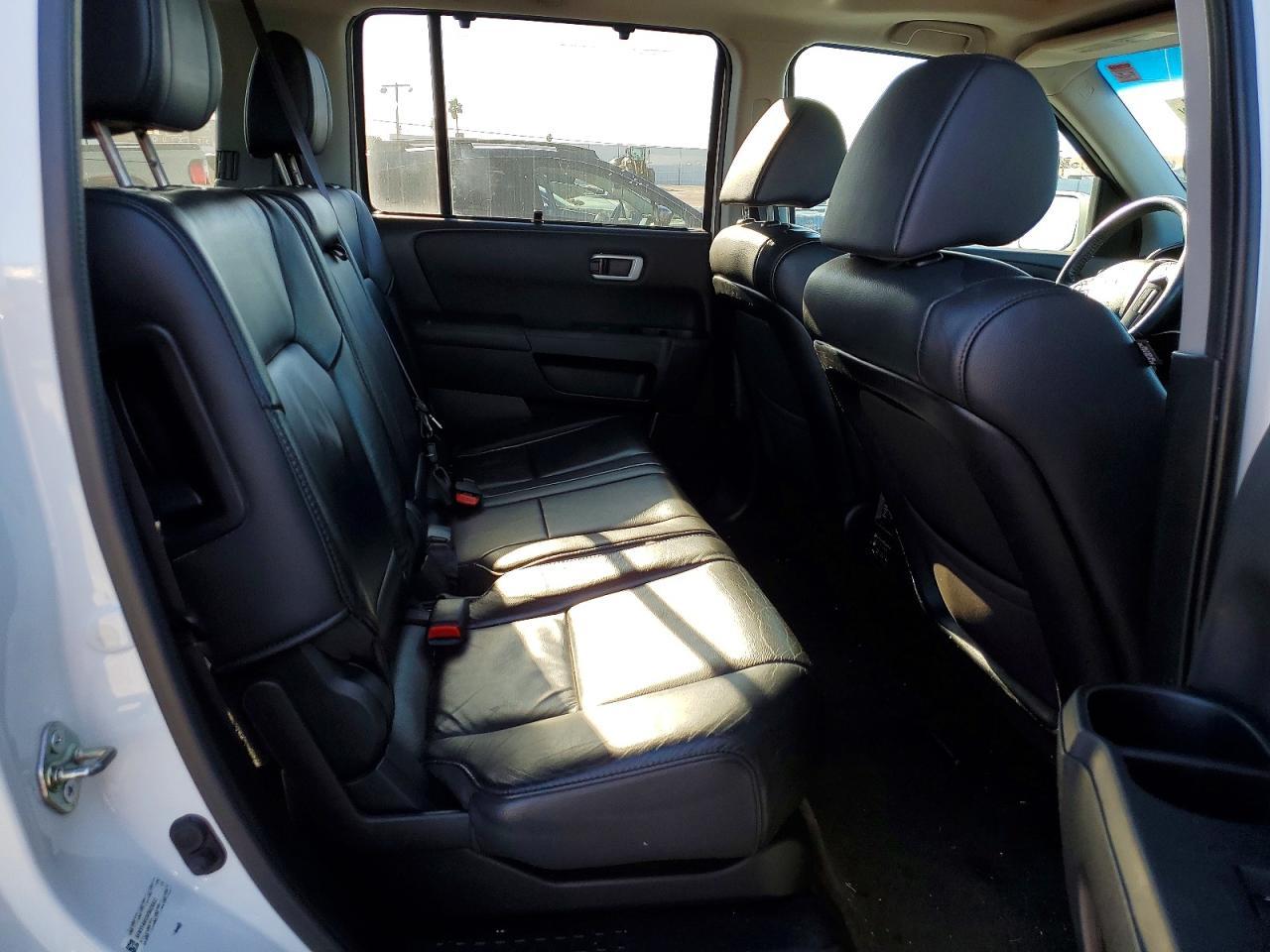 2015 HONDA PILOT