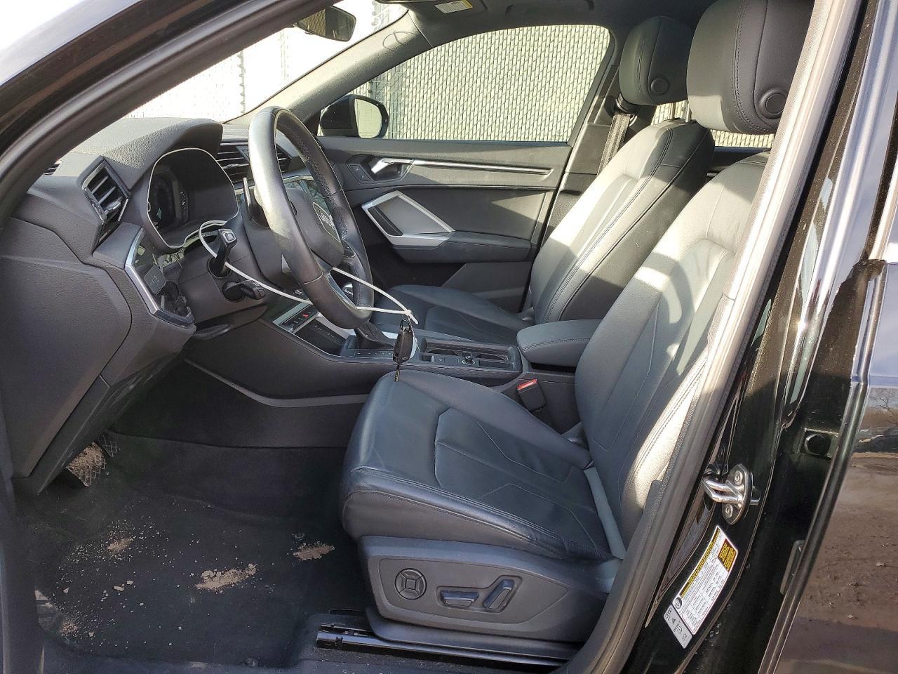 2023 AUDI Q3