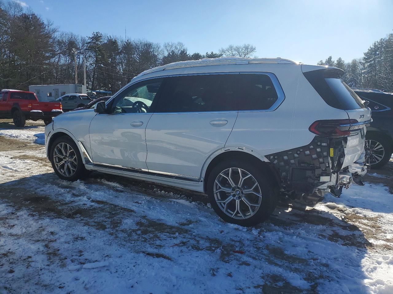 2026 BMW X7