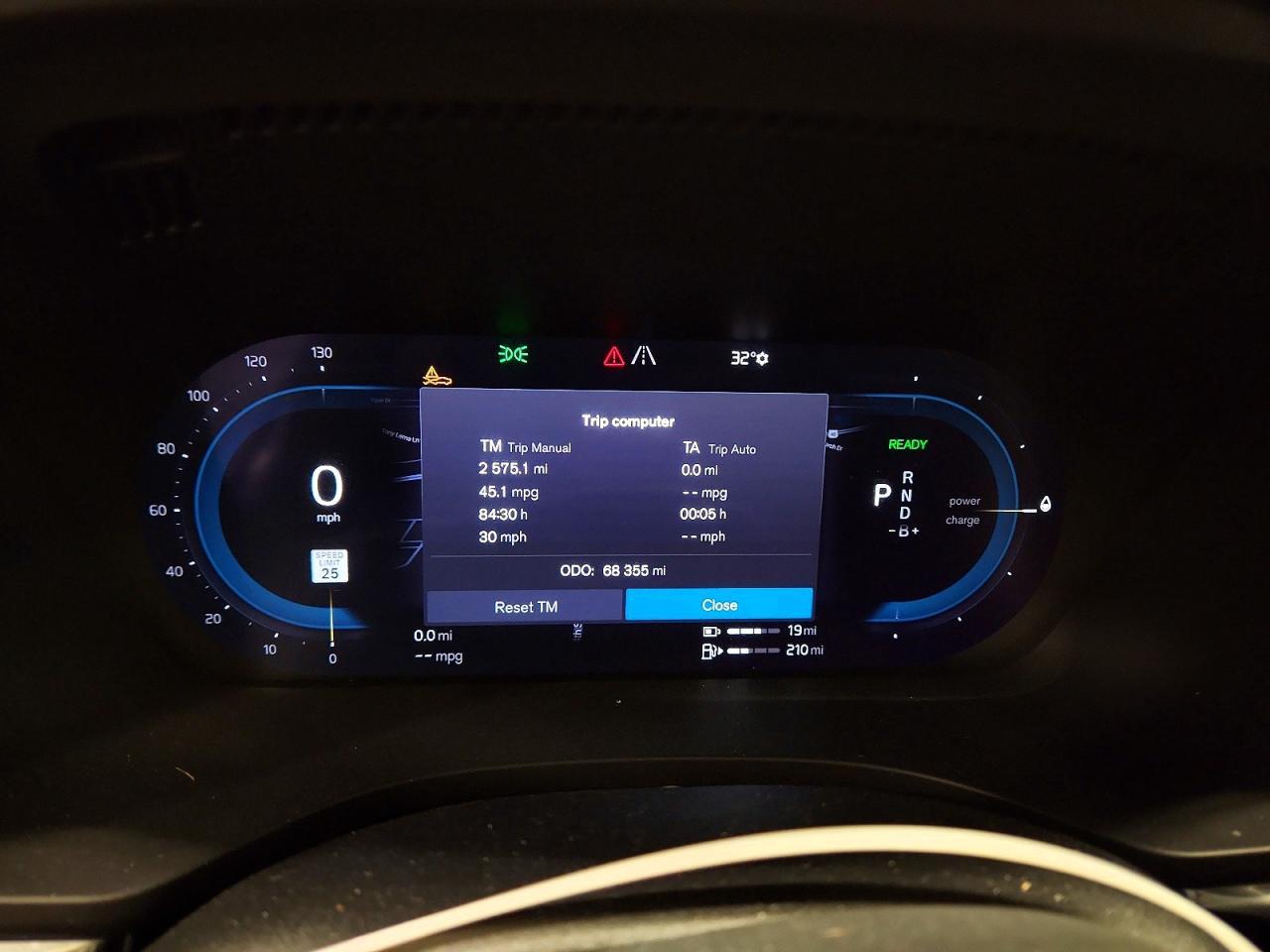 2022 VOLVO XC60