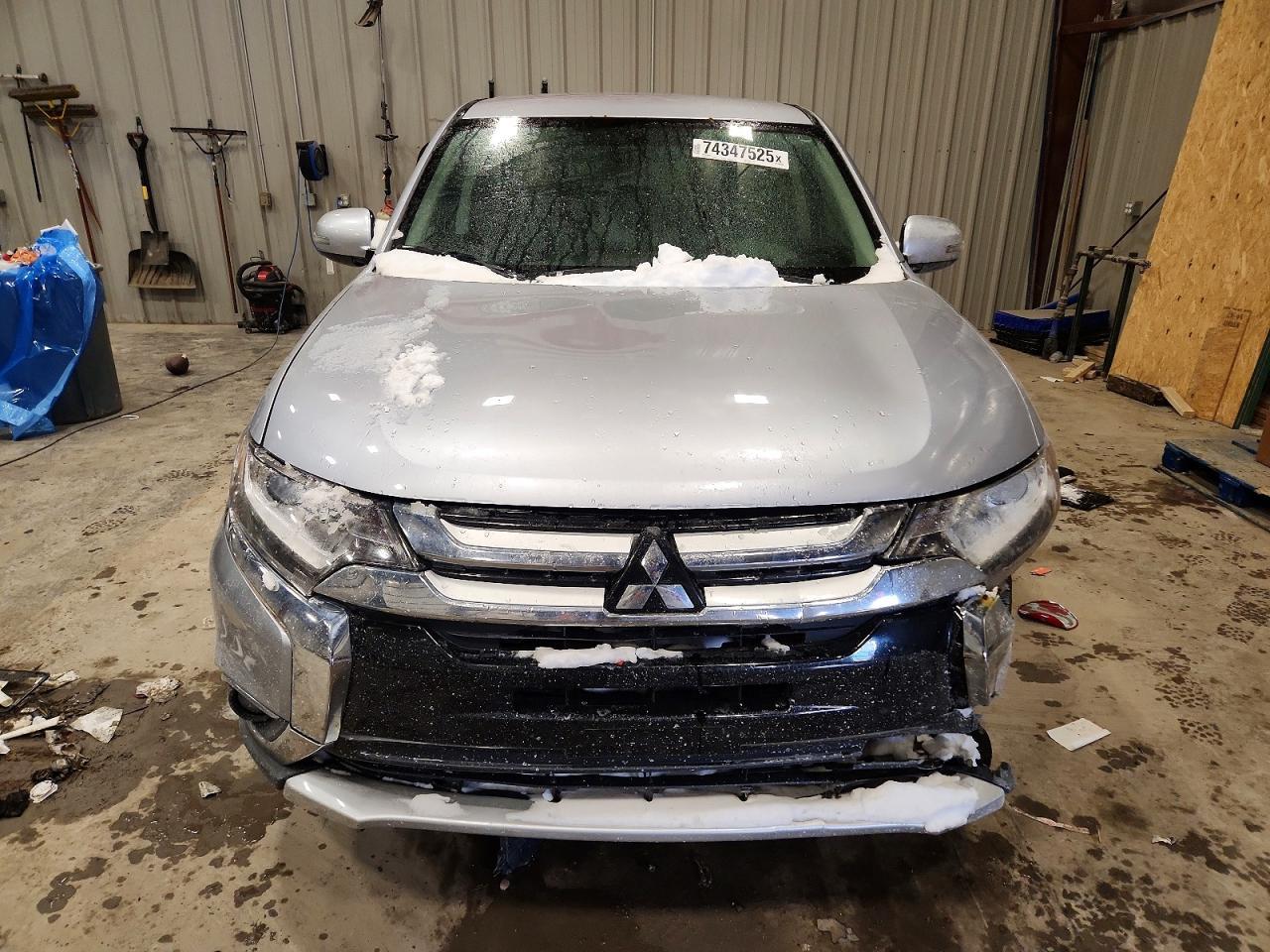 2017 MITSUBISHI outlander