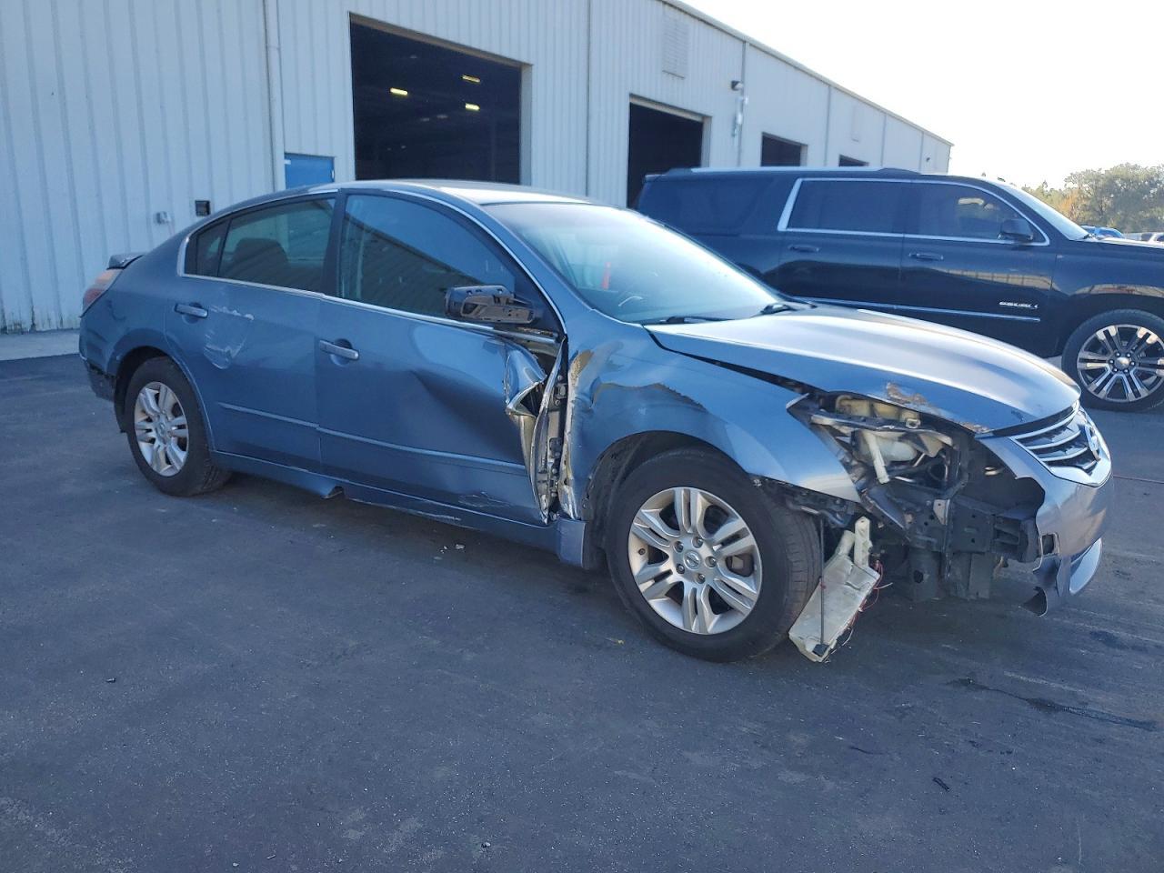 2012 NISSAN ALTIMA