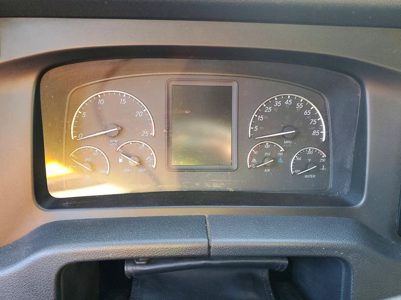 2023 FREIGHTLINER CASCADIA 126