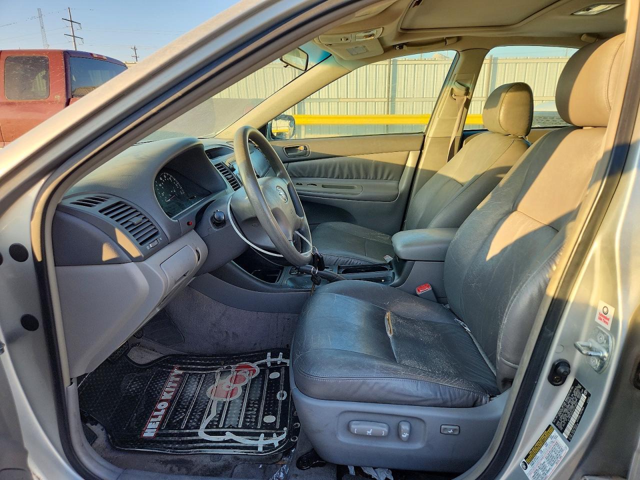 2004 TOYOTA CAMRY