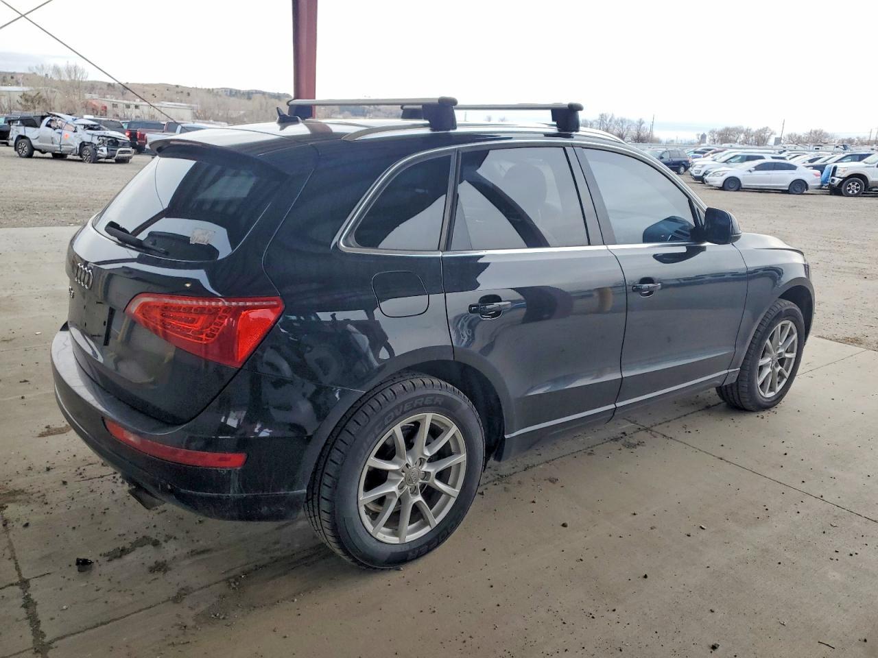2010 AUDI Q5