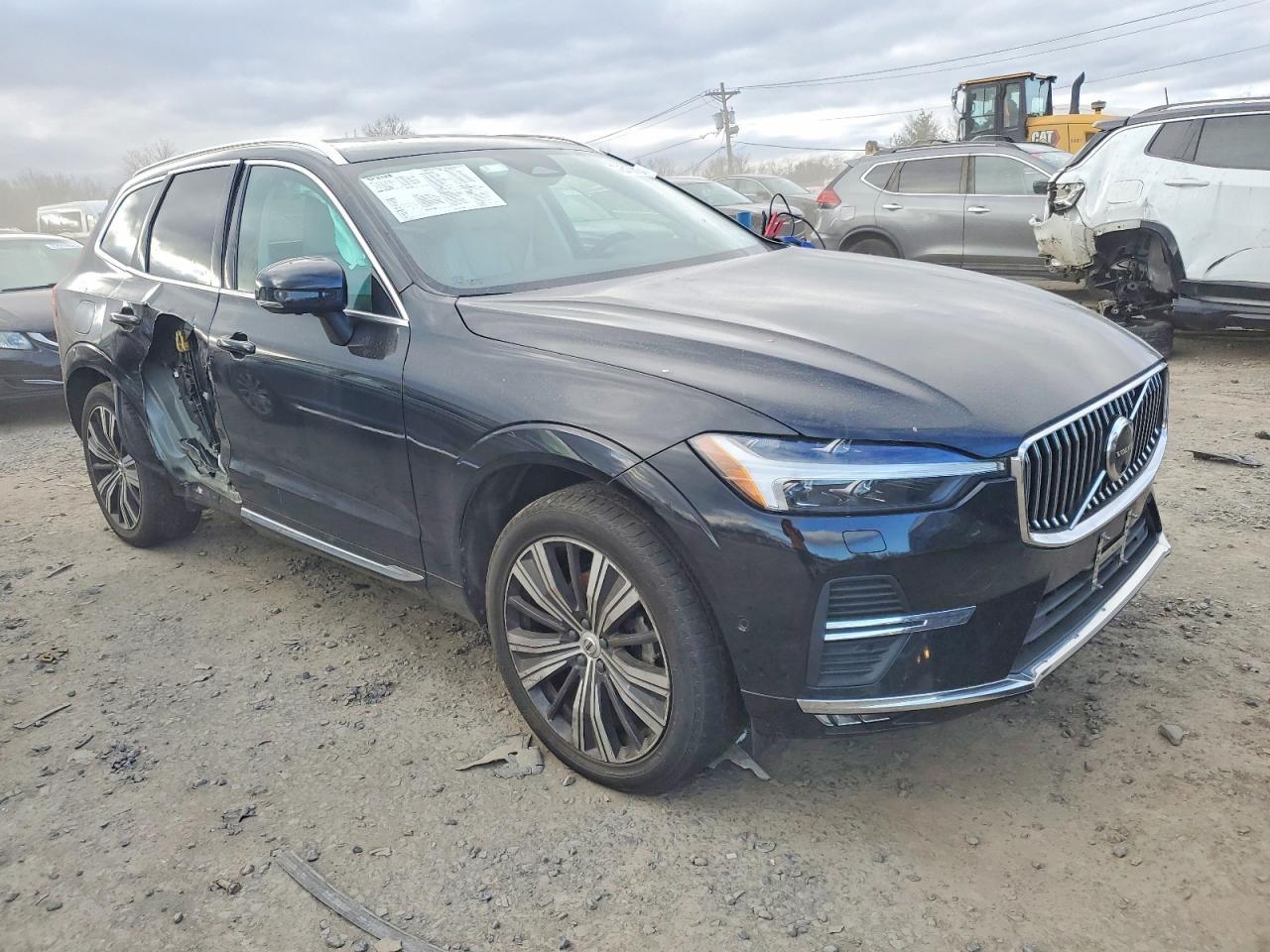 2023 VOLVO XC60