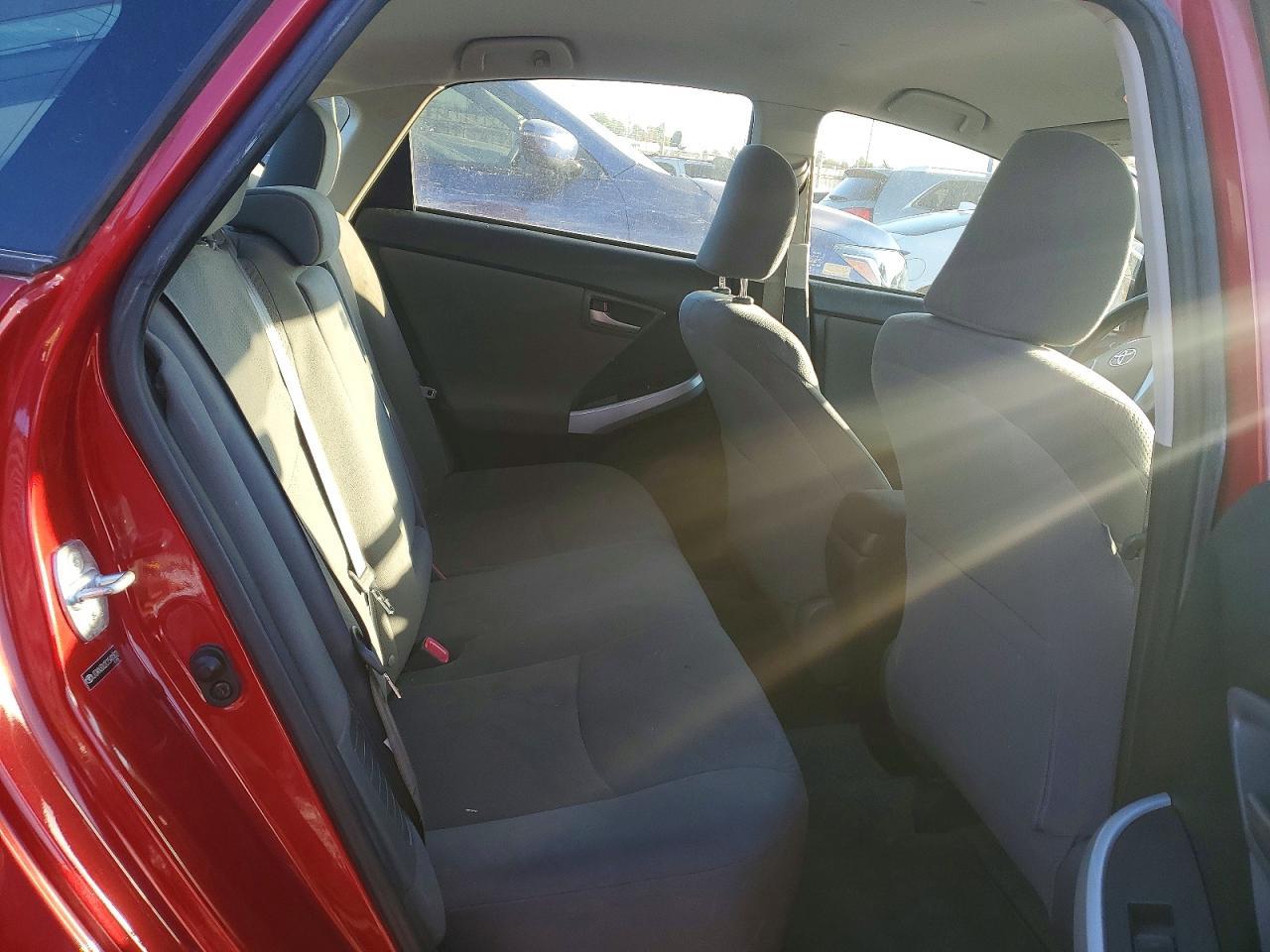 2012 TOYOTA PRIUS