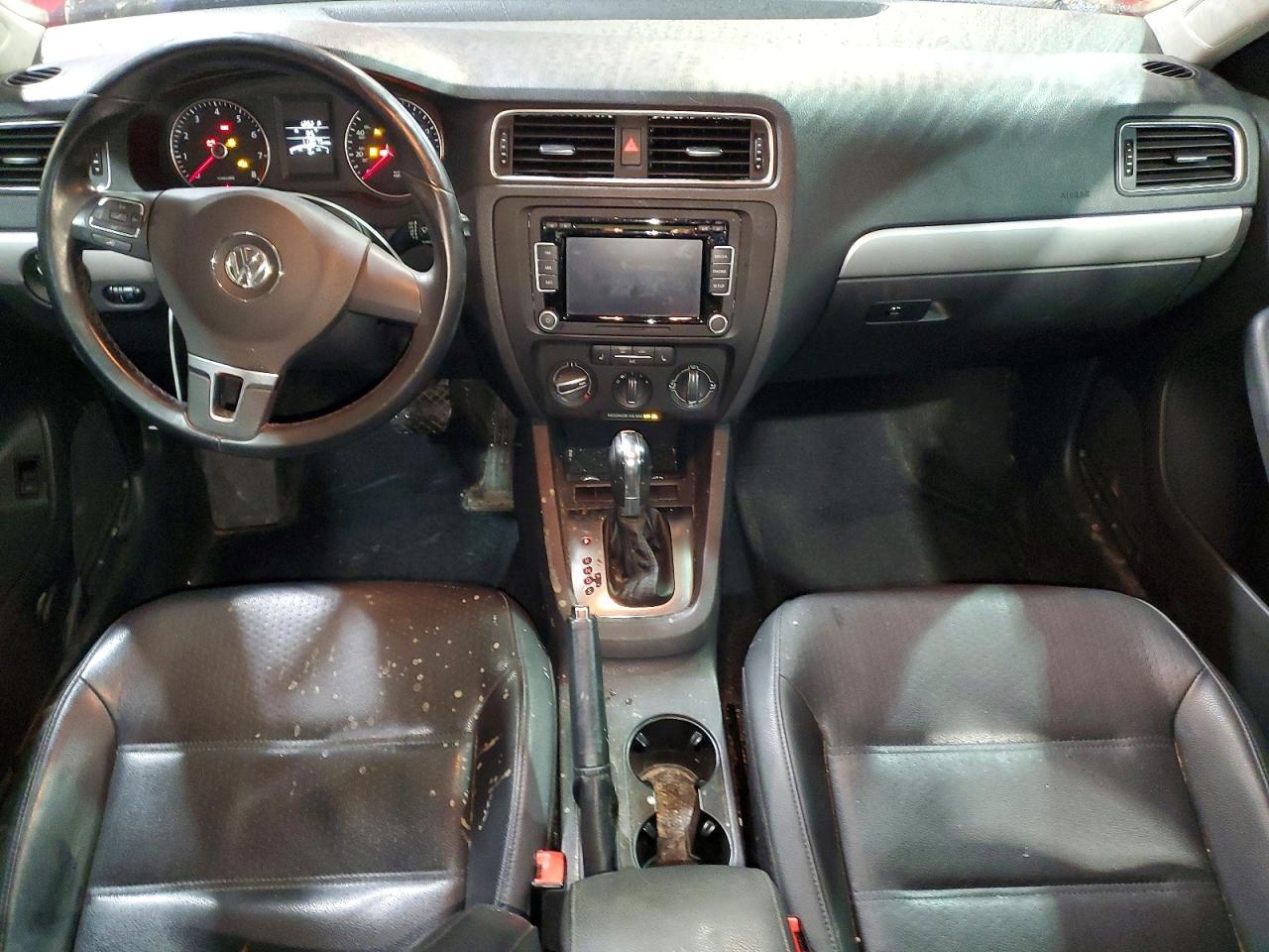 2013 VOLKSWAGEN JETTA