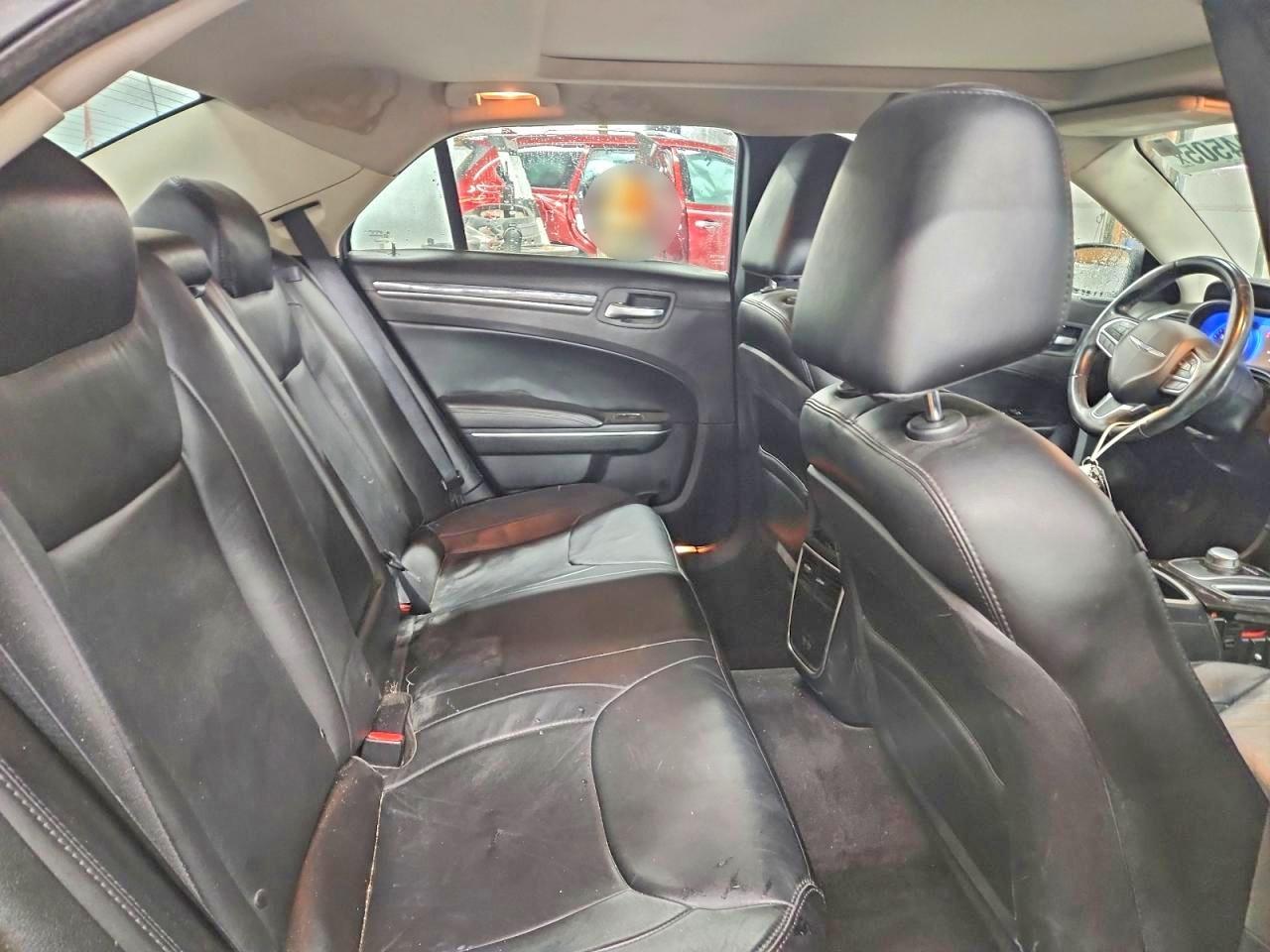 2017 CHRYSLER 300