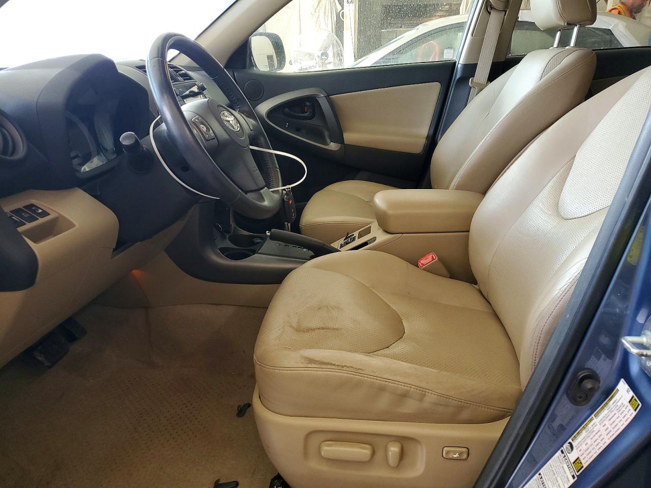 2010 TOYOTA RAV4