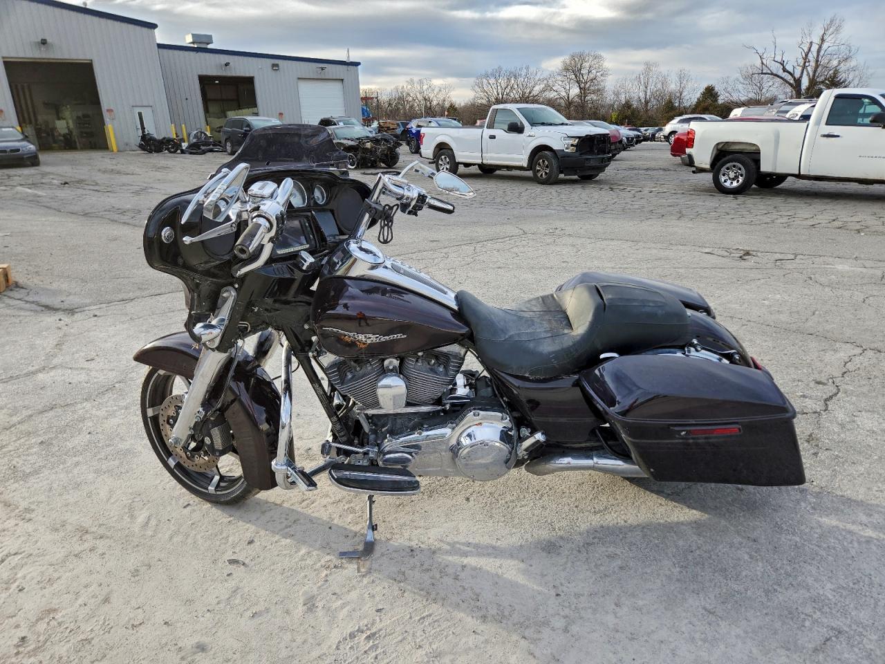 2014 HARLEY-DAVIDSON Flhxs