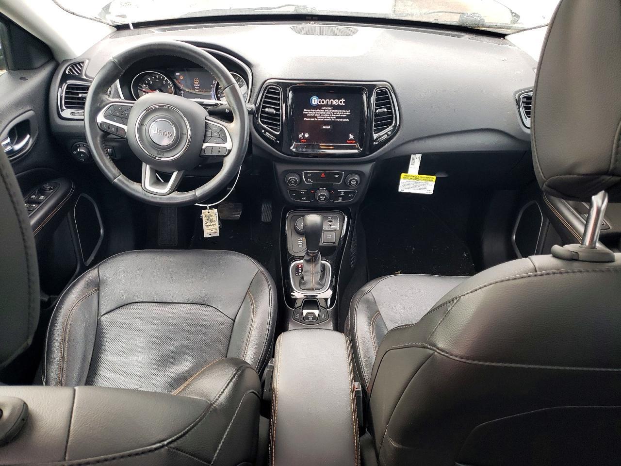 2020 JEEP Compass