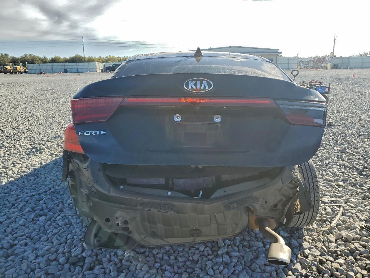 2021 KIA FORTE