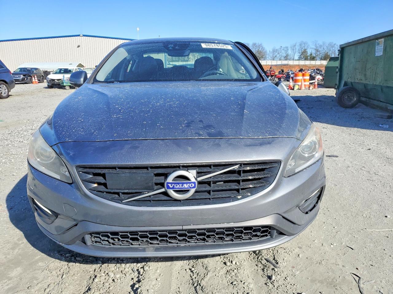 2018 VOLVO S60