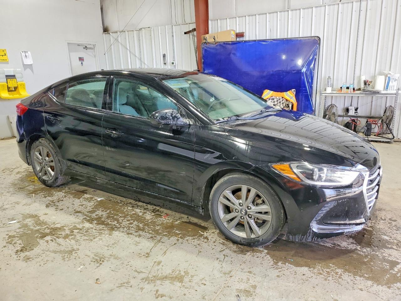 2017 HYUNDAI ELANTRA