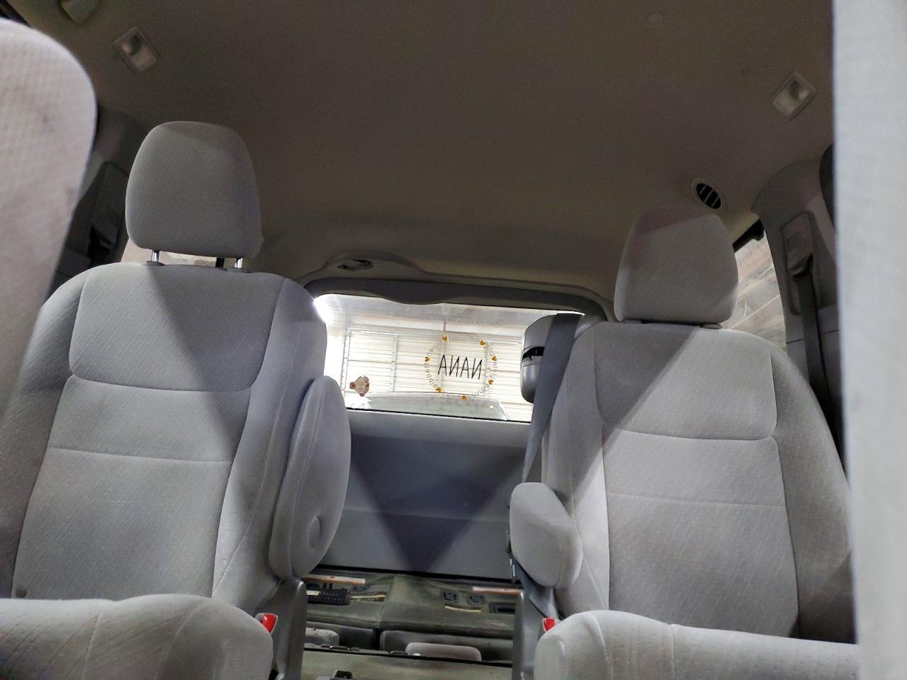 2017 TOYOTA SIENNA