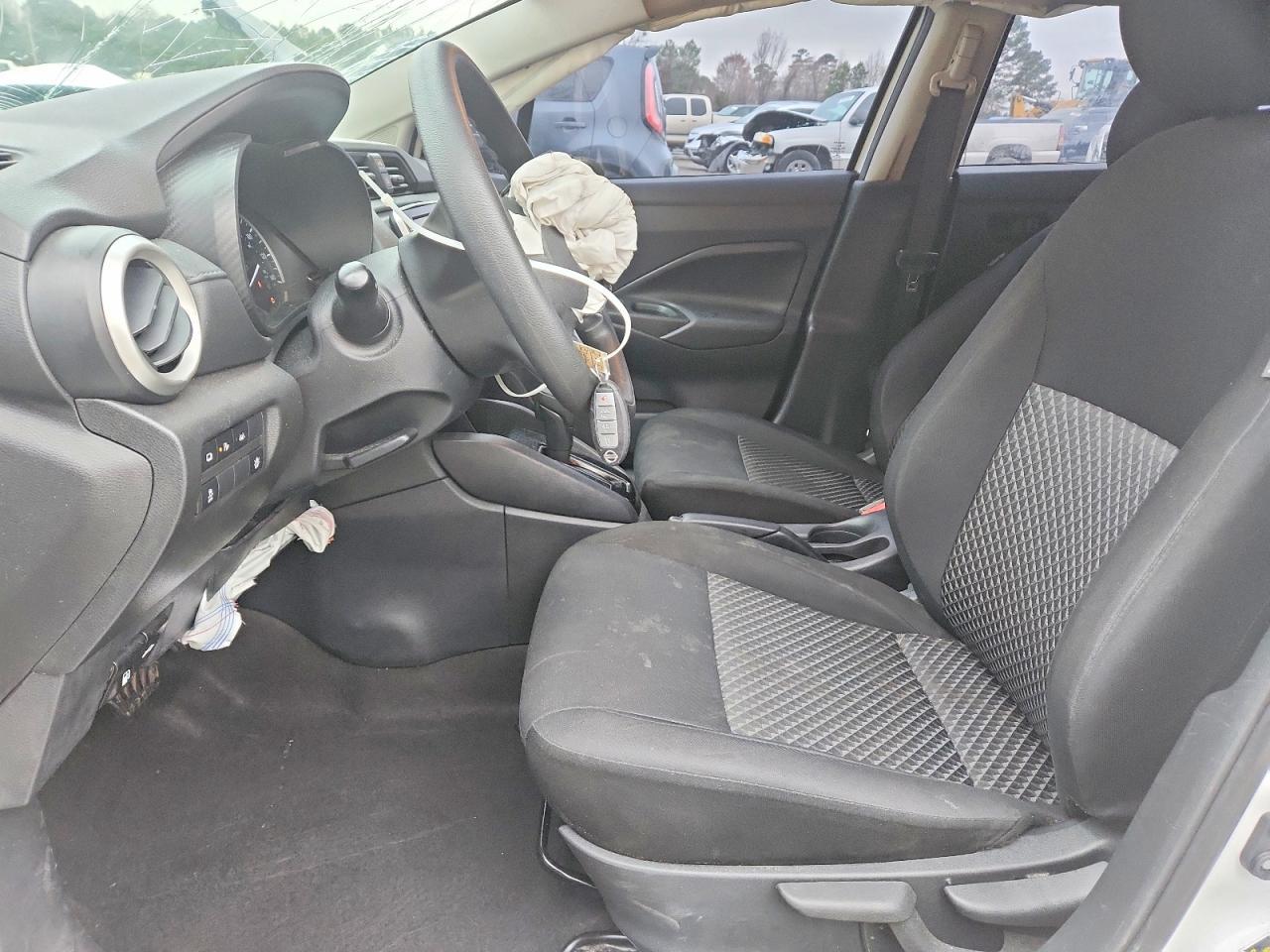 2021 NISSAN VERSA