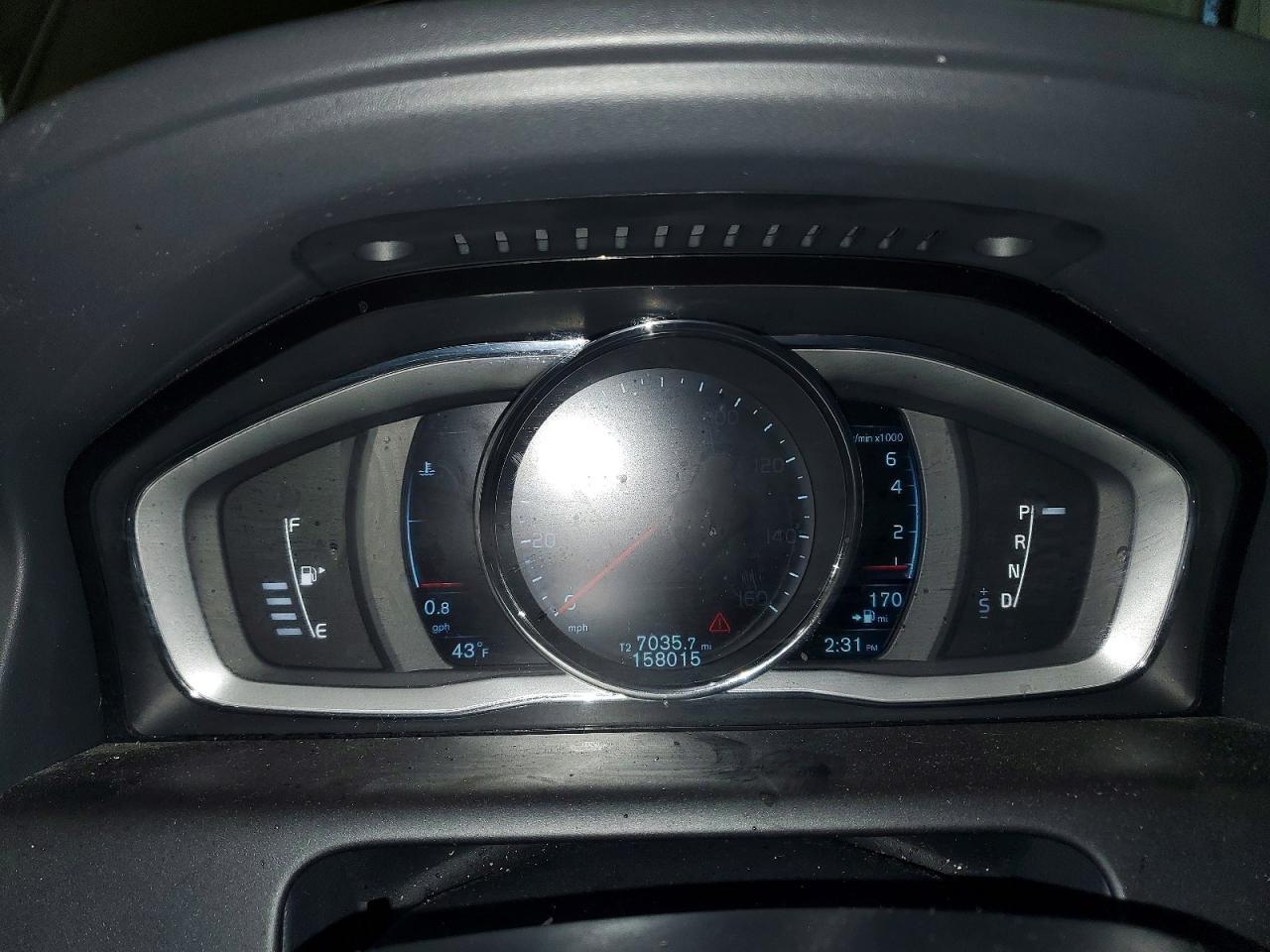 2015 VOLVO XC60