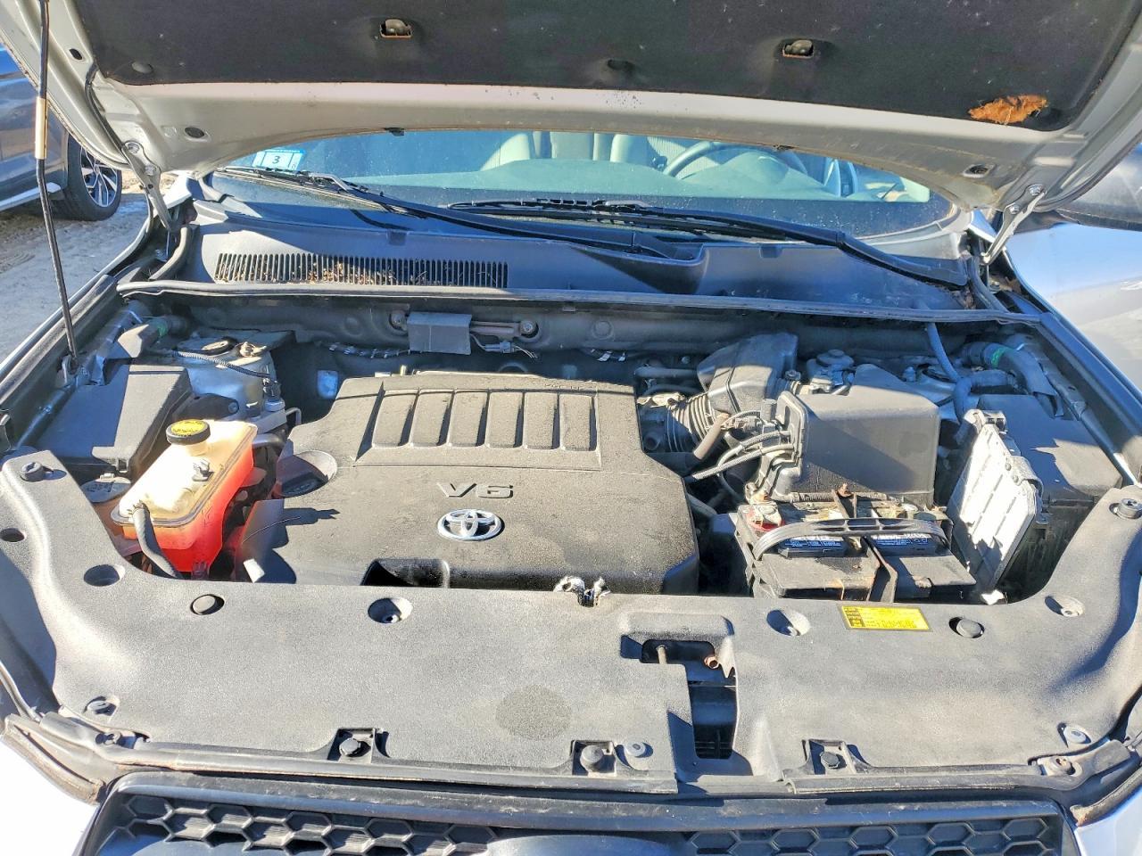 2011 TOYOTA RAV4