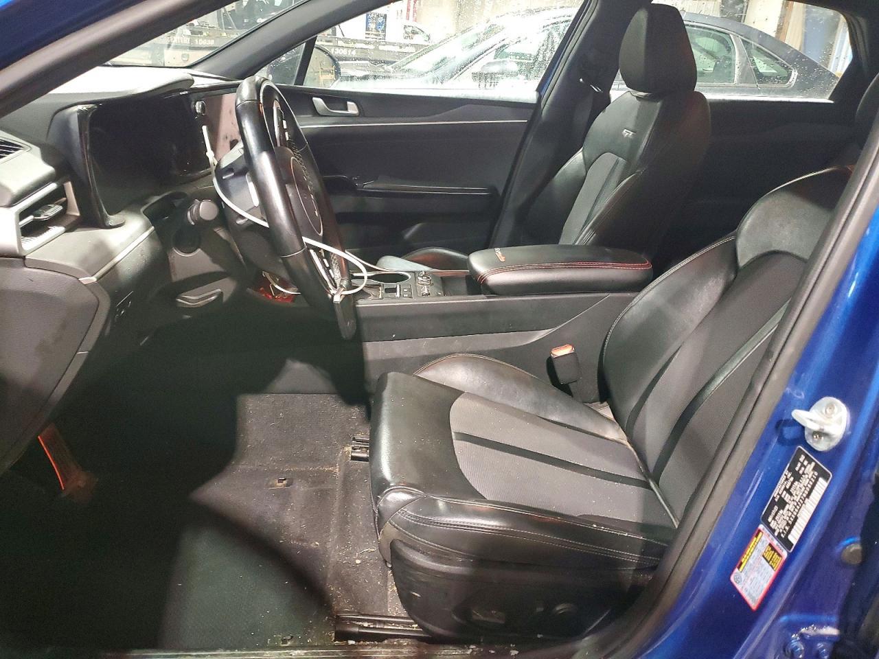 2022 KIA K5